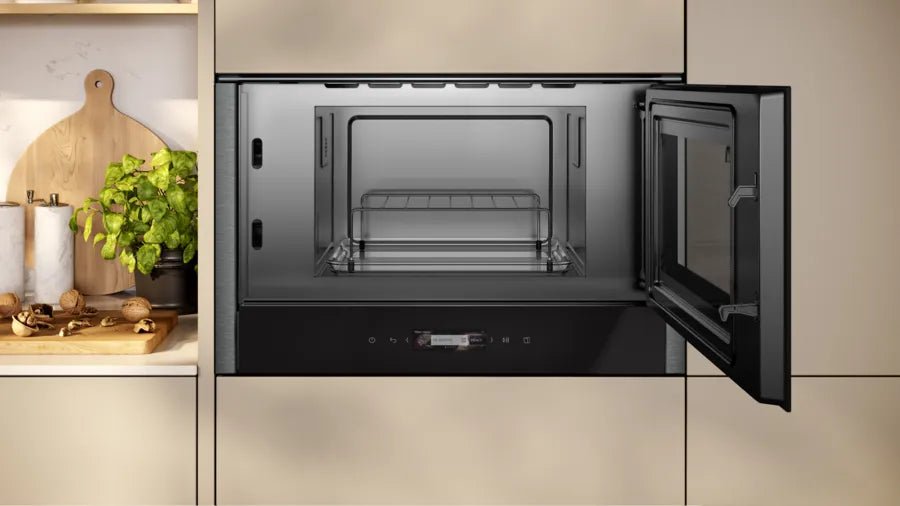 Neff NR4GR31G1B N70 Built-In Microwave Oven with Grill - Image 4